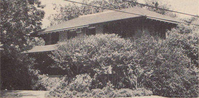 2200 Edwin St - published 1986, original date unknown
This two-story brick Prairie Style house was built c. 1918 for J. P. Millican, president of the J. P. Millican Printing & Advertising Co. The overhanging hip roof is characteristic of the style. It is unaltered on the exterior except for a partially enclosed sleeping porch.

Historic Preservation Council for Tarrant County, Texas, "Tarrant County Historic Resources Survey: Phase III Fort Worth's Southside", copyright 1986.
