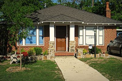 1105 Mistletoe Drive, 2013 
Photo by Jim Peipert
