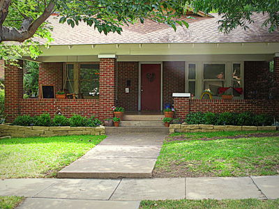 1107 Clara St., 2013
Photo by Jim Peipert
