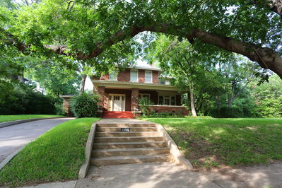 1355 Mistletoe Drive, 2013
Photo by Brian Luenser
