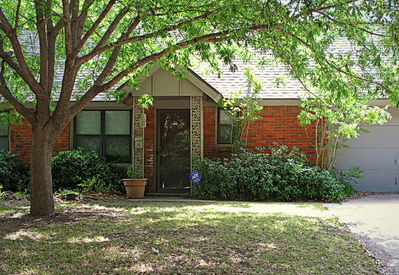 1515 Mistletoe Drive, 2013
Photo by Jim Peipert
