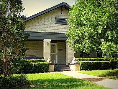 2125 Mistletoe Ave., 2013
Photo by Jim Peipert
