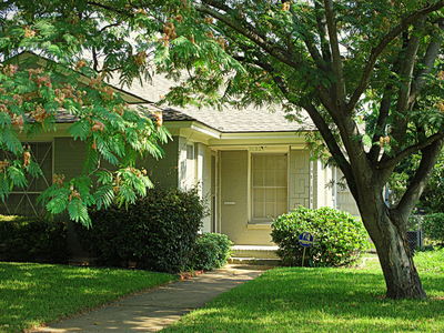 2132 Edwin St., 2013
Photo by Jim Peipert
