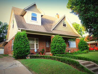 2215 W. Magnolia Ave., 2013
Photo by Jim Peipert
