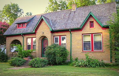 2225 W. Magnolia Ave., 2013
Photo by Jim Peipert
