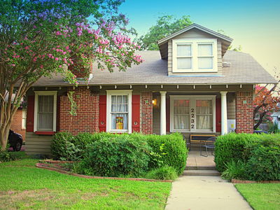 2232 W. Magnolia Ave., 2013
Photo by Jim Peipert
