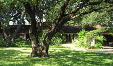 2325 Mistletoe Drive, 2013
Photo by Jim Peipert
